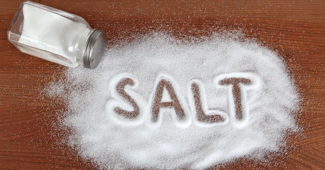 Tác hại của chế độ ăn nhiều muối